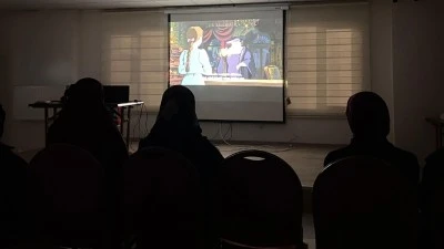 S&Uuml;VEYBE ANA YURDUNDA SİNEMA KEYFİ S&Uuml;R&Uuml;YOR