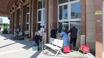 TERMİNALDE BAYRAM &Ouml;NCESİ TEMİZLİK