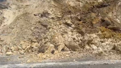 TOKİ YOLUNDA HEYELAN PANİĞİ