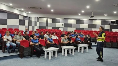 TRAFİKTE BİLİNÇ İÇİN EĞİTİM DÜZENLENDİ