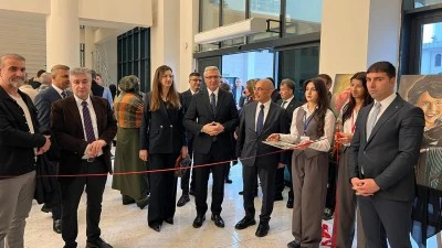 &Uuml;NL&Uuml; PİYANİSTTEN &Ouml;ĞRENCİLERE DESTEK