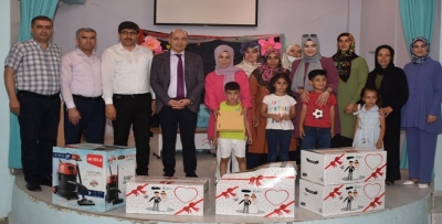 ‘VELİLER ARASI KİTAP OKUMA’ ETKİNLİĞİ ÖDÜLLERİ VERİLDİ