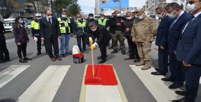 YAYA GEÇİTLERİ GÜNÜ!