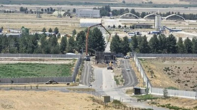 YENİ ÇEVREYOLU ÜST GEÇİDİ BEKLİYOR