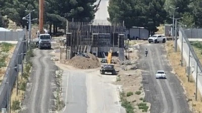YENİ ÇEVREYOLU ÜST GEÇİDİ BEKLİYOR