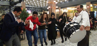 Yeni yılda vatandaşlar gönüllerince eğlendi