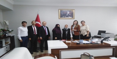 YENİ YÖNETİCİLERİ ZİYARET ETTİLER