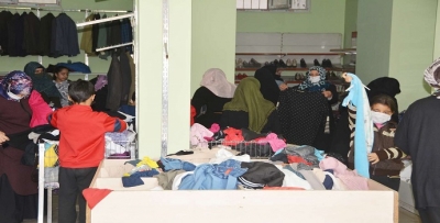 YÜZLERCE AİLEYİ SEVİNDİRDİLER